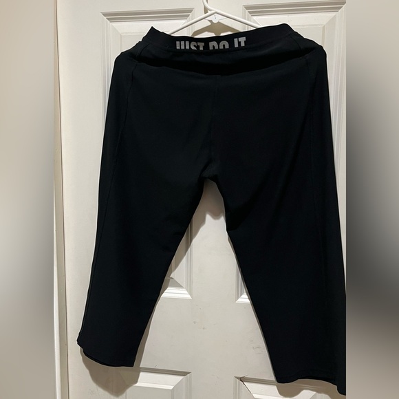 Nike Black Dri-FIT Pants - Picture 3 of 8